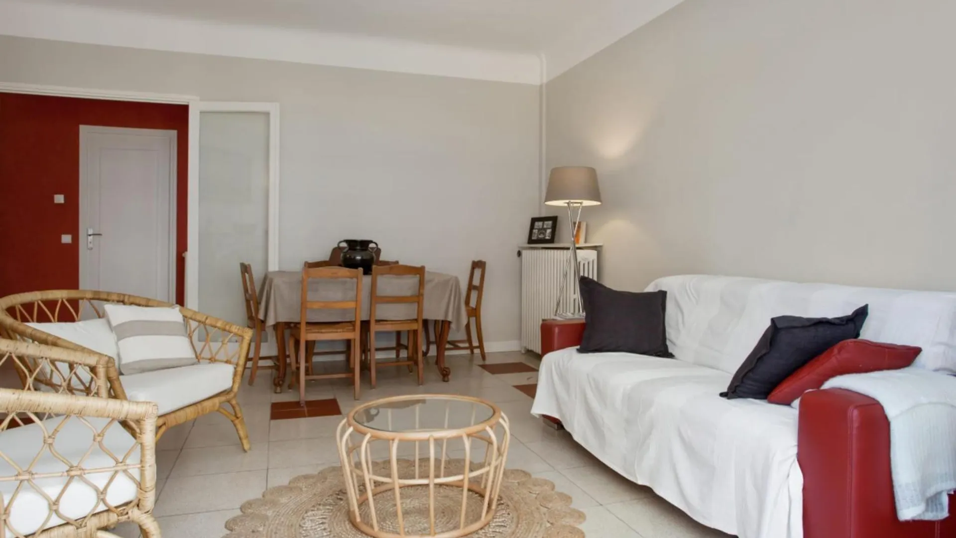 Appartement Ilette - Welkeys Antibes France